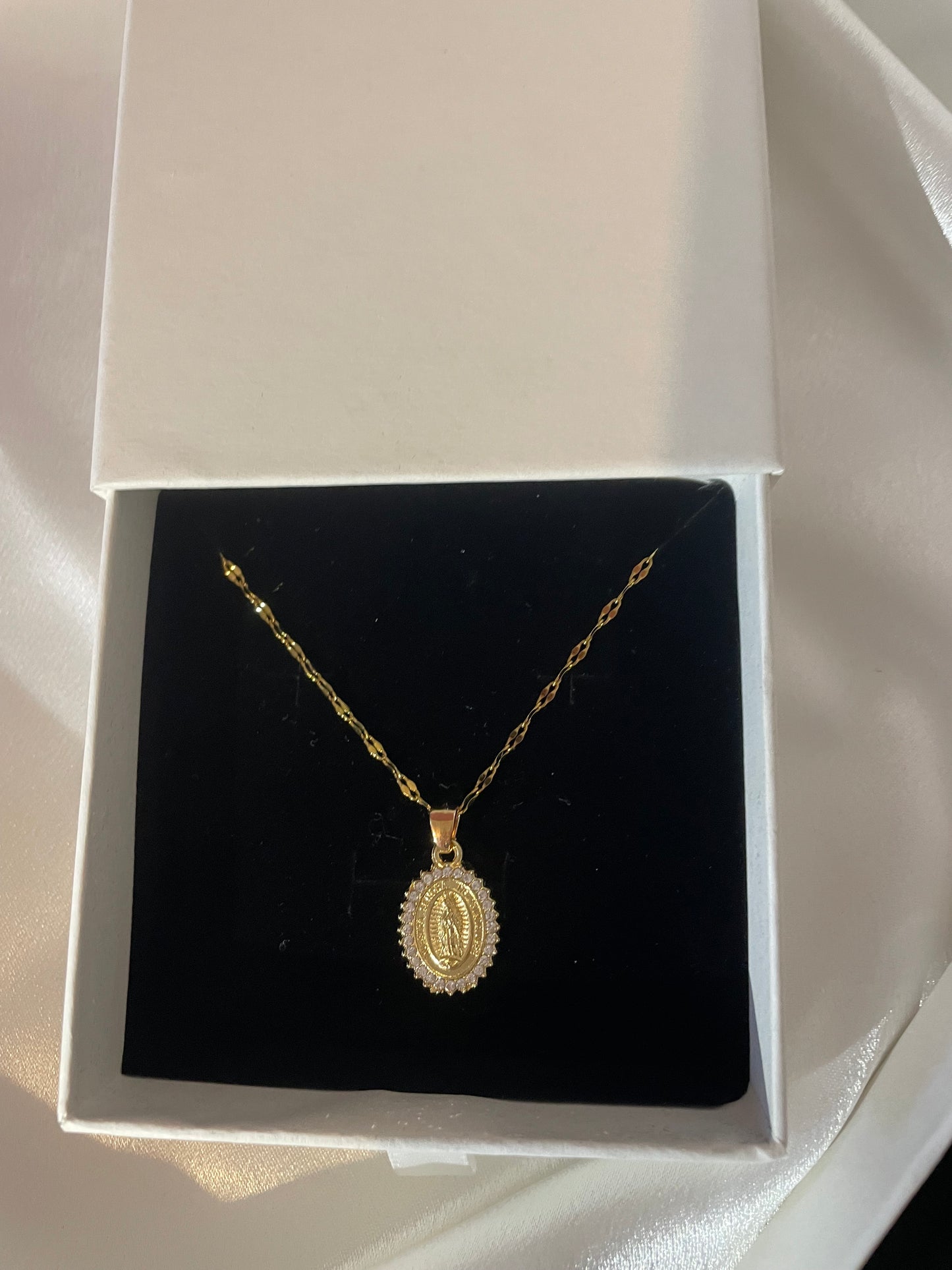 Collier - Vierge Marie