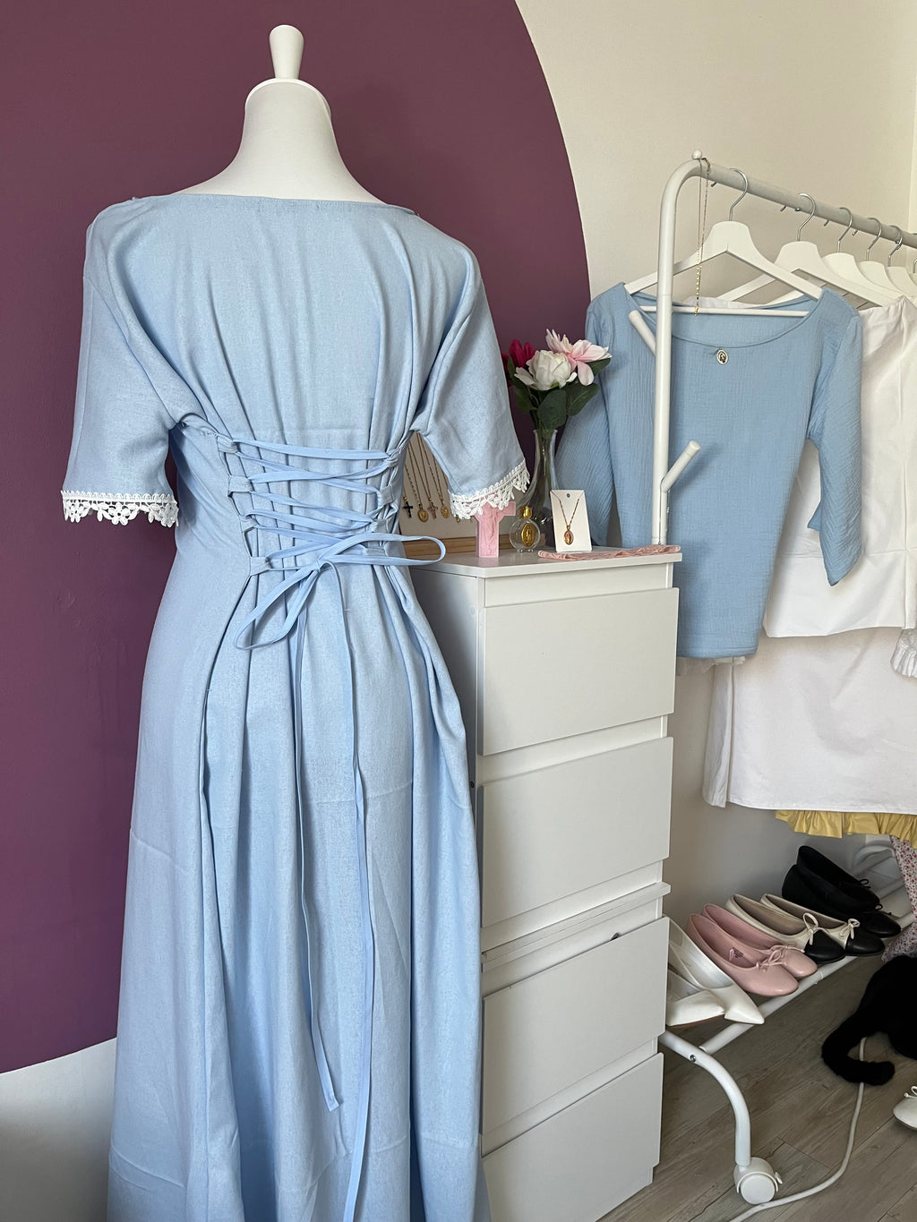 Robe Anne - Dentelle effet Corset Faite main