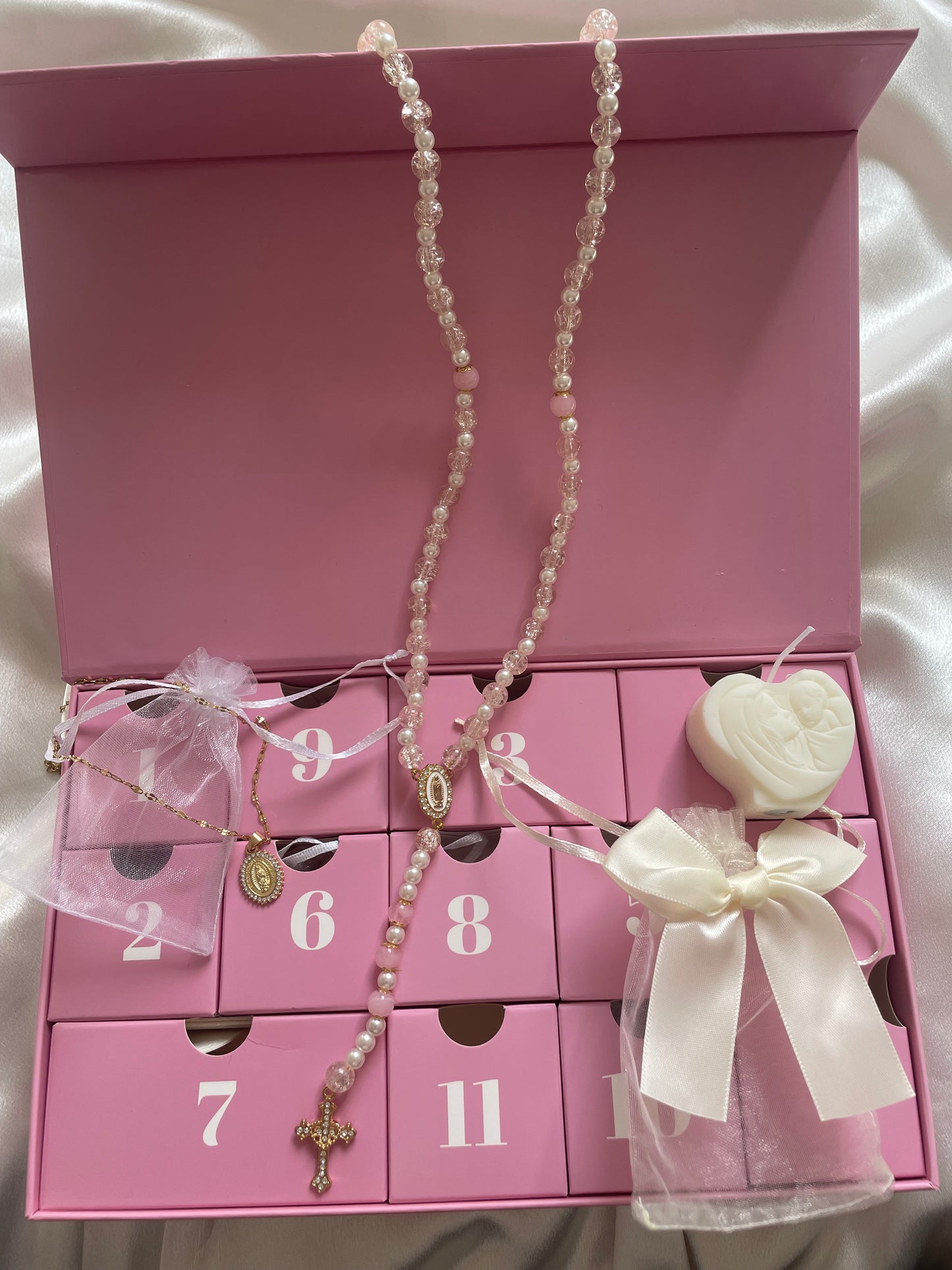 Calendrier de l’avent - 12 cases pré-commande